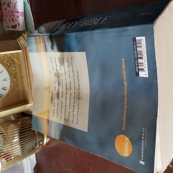 NIV Bible - Picture 3 of 10